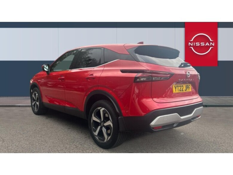 Nissan Qashqai 1.3 DiG-T MH 158 N-Connecta 5dr Xtronic Petrol Hatchback